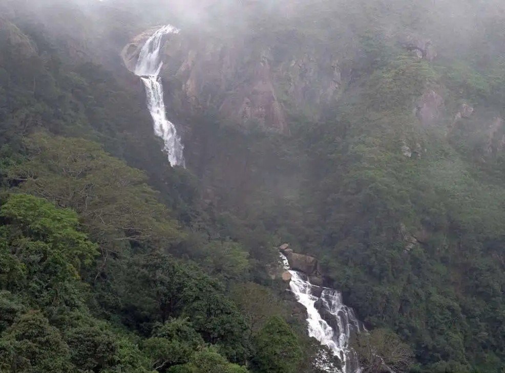 kurundu oya falls